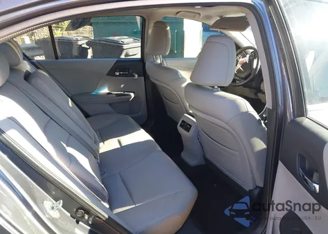 2013 Honda Accord Ex-L V-6 z USA, uszkodzony, nr VIN 1HGCR3F82DA025694